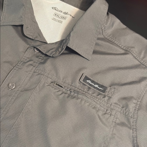 Eddie Bauer Men's Charcoal performance fishing Shirt - Picture 1 of 7